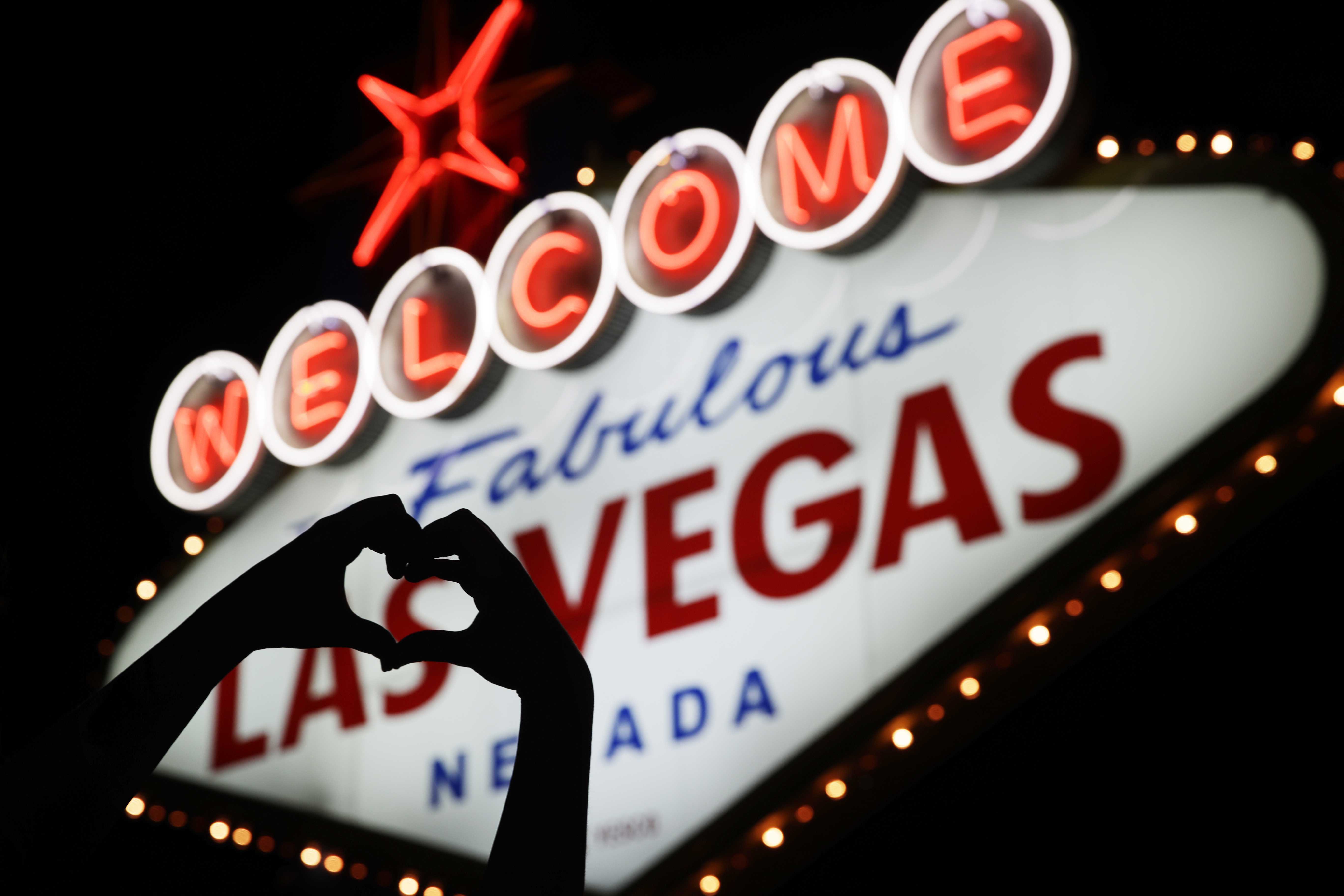 FBI begins removing belongings left after Las Vegas shooting