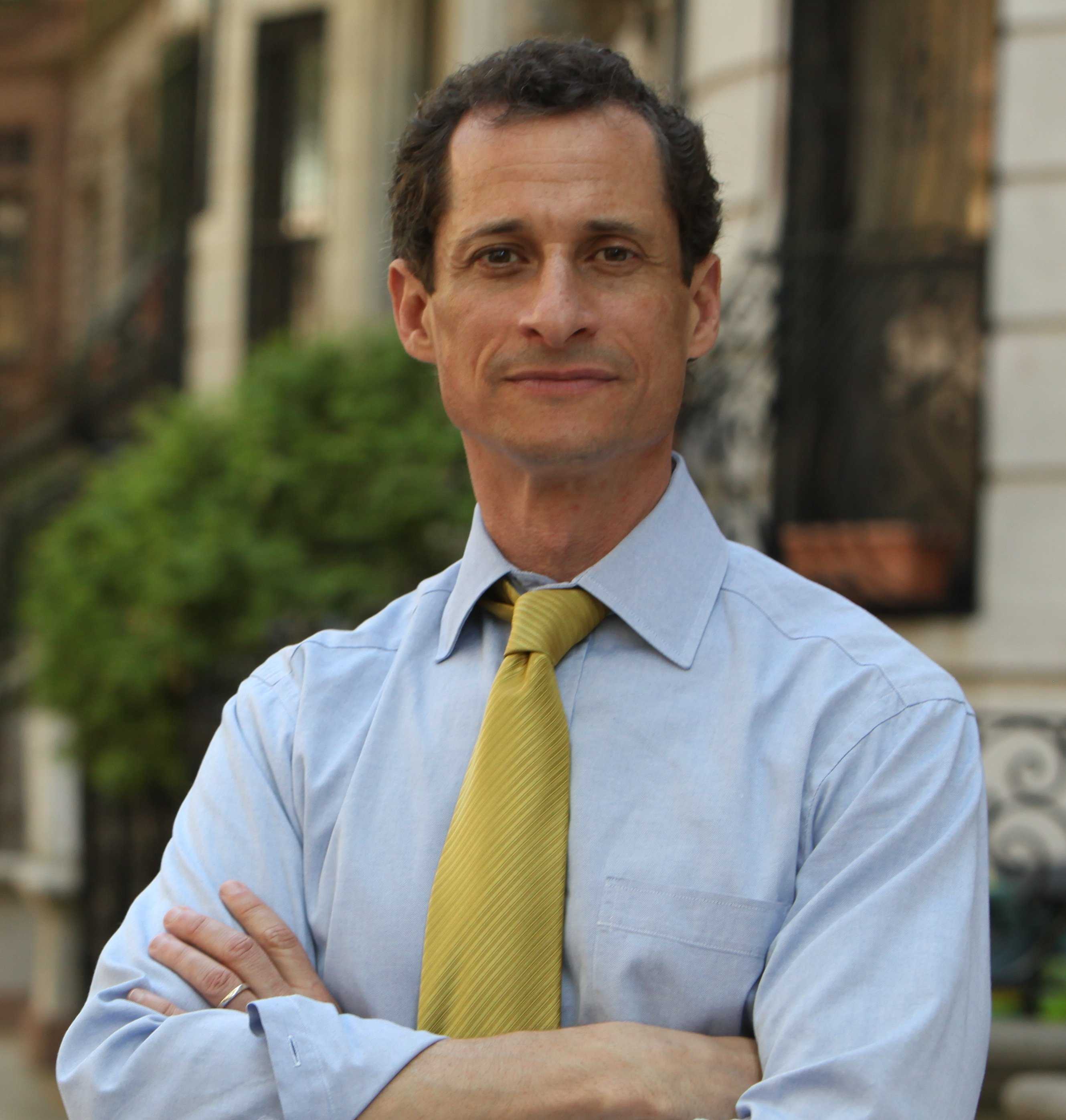 Huma Abedin files for divorce from Anthony Weiner