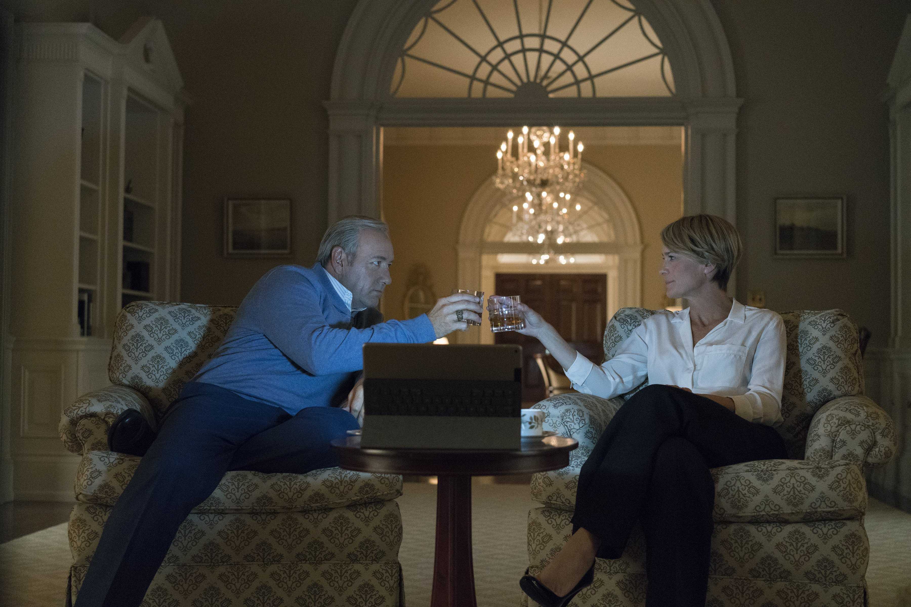 'House of Cards' production to resume without Kevin Spacey