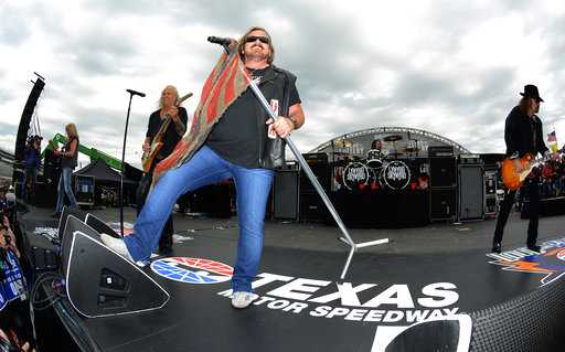 Lynyrd Skynyrd announce farewell tour