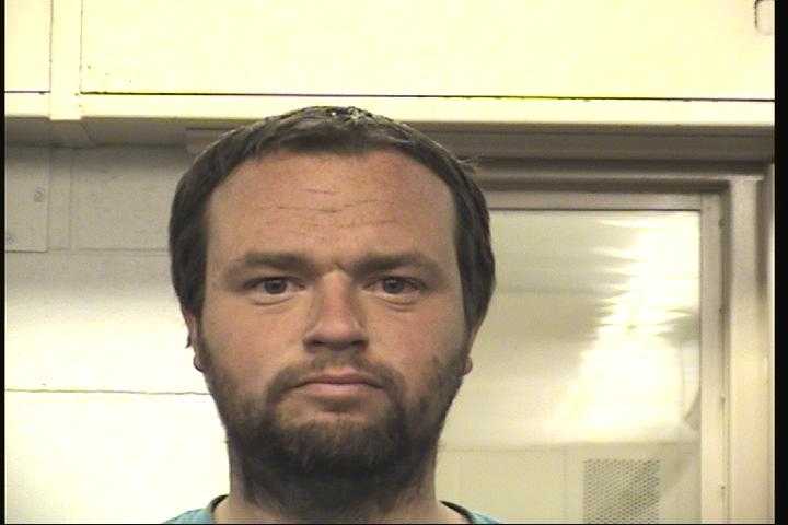 Man urinates, exposes himself to 8th graders