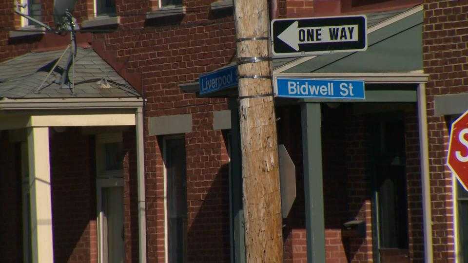 2 Women shot, one dies