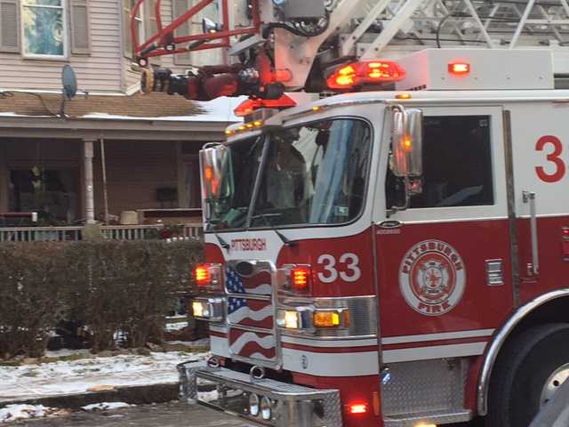 Family of four displaced after 2-alarm fire in Perry South