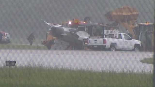 Military plane reportedly flips prior to Ohio air show