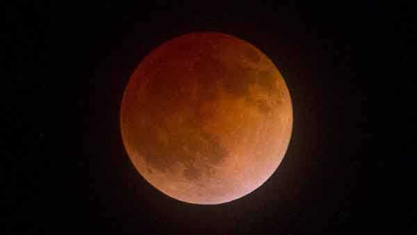 Keep your eyes on the sky; supermoon, blue moon and lunar eclipse coming Jan. 31
