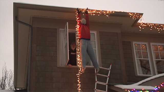 'National Lampoon's Christmas Vacation' decoration prompts 911 call