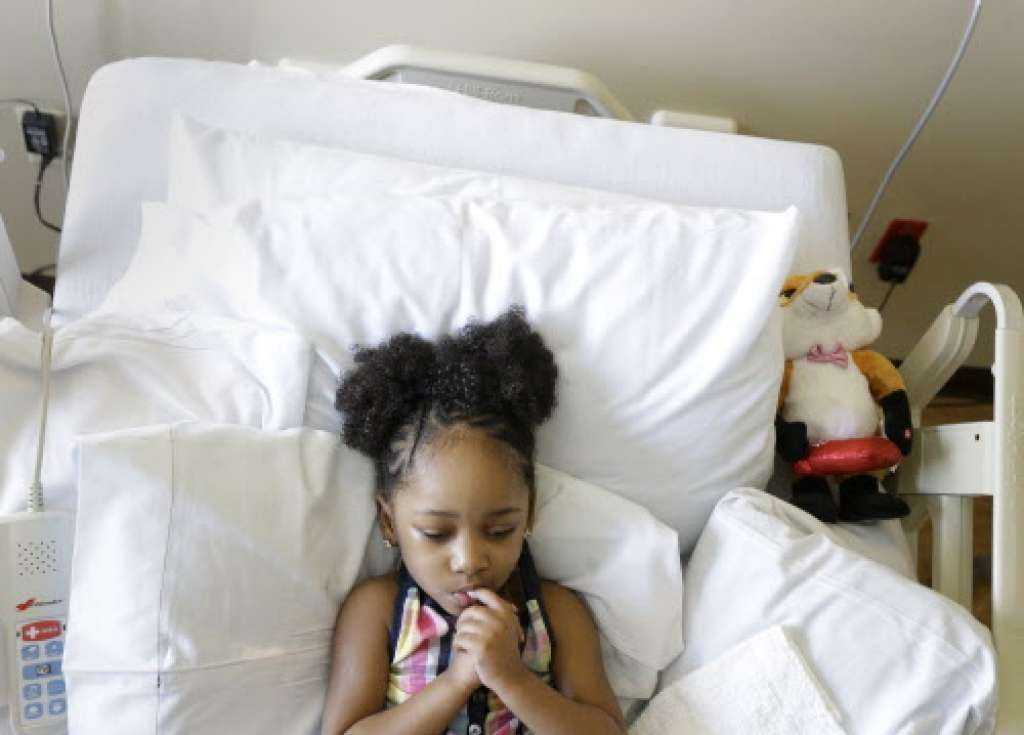 Dentist indicted on charges of causing 4-year-old's brain damage