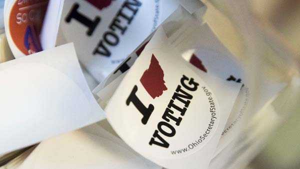 Local polling places see low voter turnout Local polling places see low voter turnout