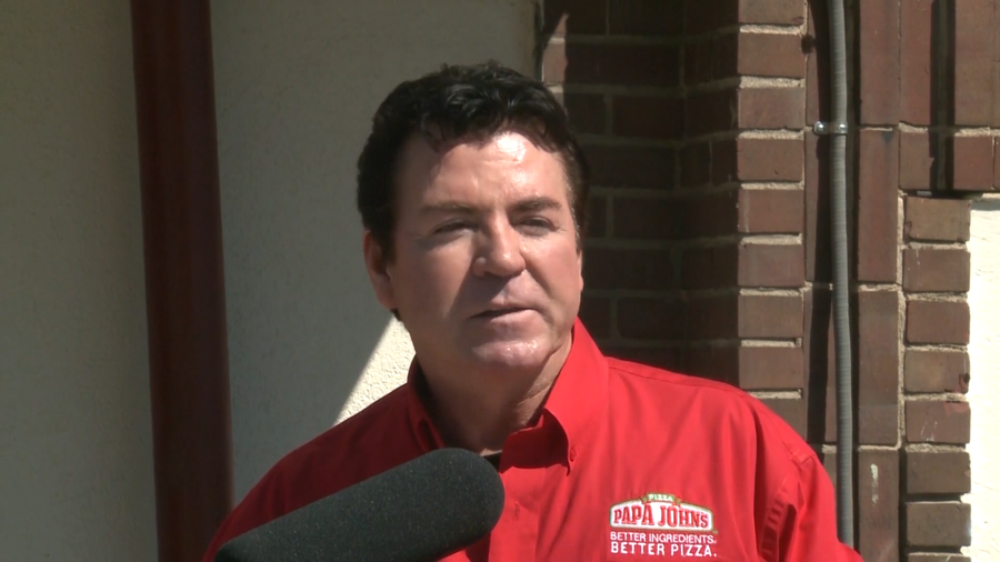 John Schnatter Apologizes For Racial Slur Resigns As Chairman Of The Board Of Papa John S Pizza