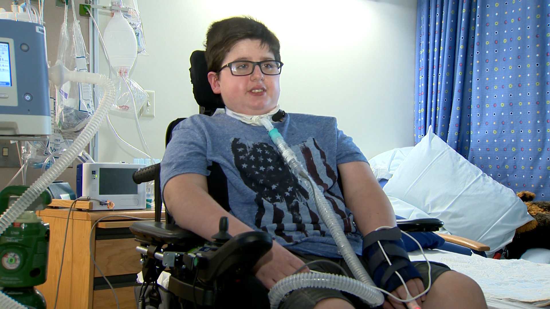 Teen Says He Was Paralyzed From The Neck Down 'overnight'