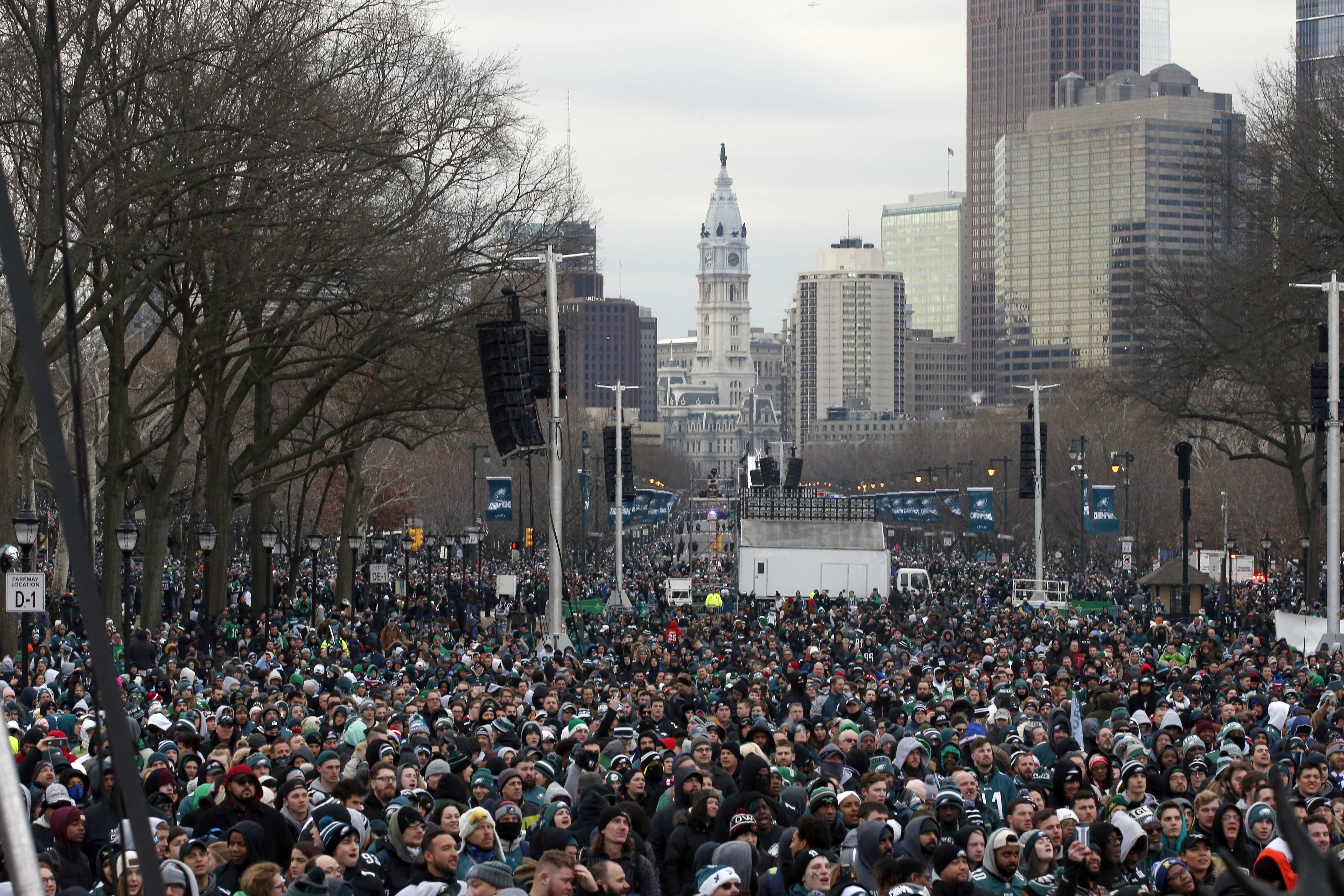 Philly fans celebrate Eagles' Super Bowl win with parade