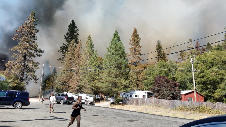 Wildfire burns multiple structures in Nevada County