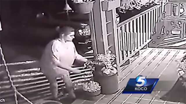 Woman caught on camera stealing plants from porch
