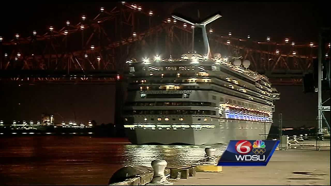 Cruise ships stuck in New Orleans to avoid Harvey