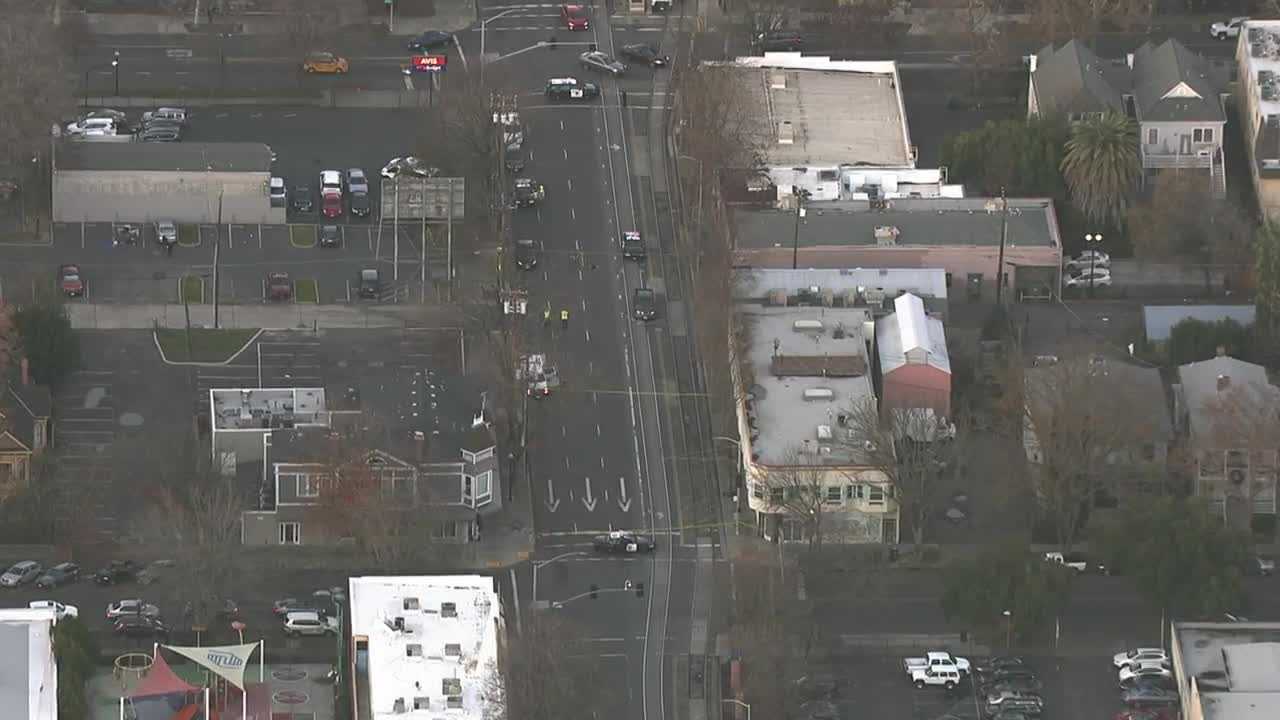 Pedestrian hurt in downtown Sacramento crash