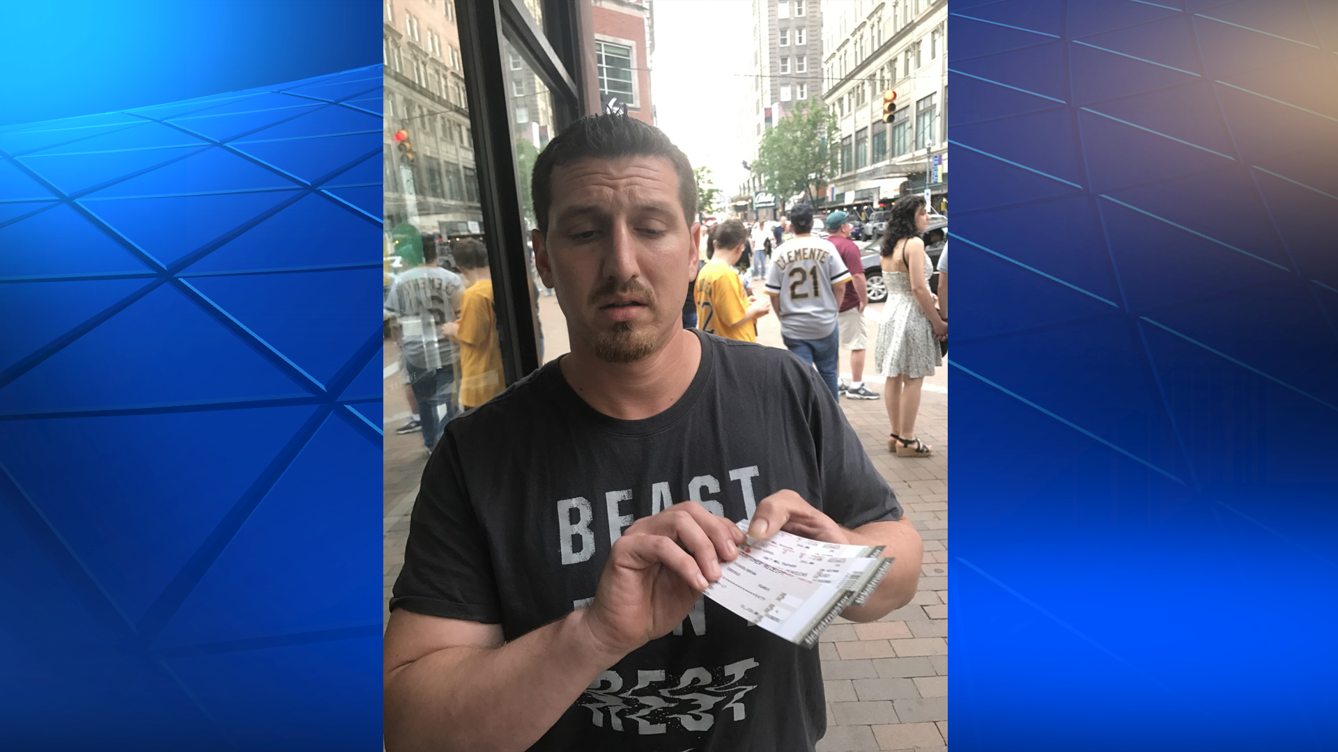 Detectives looking for man accused of selling counterfeit Penguins tickets