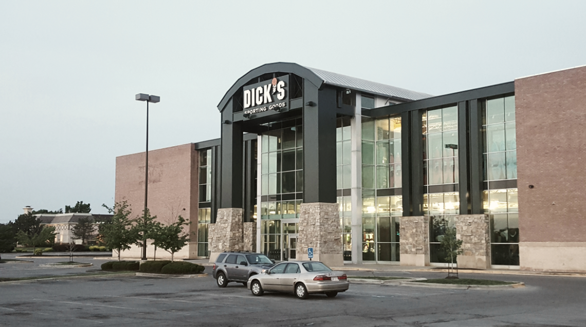 Has $594000 Stake in Dicks Sporting Goods Inc (DKS)