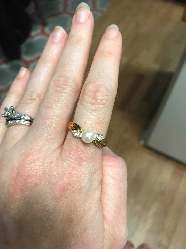 Woman looking for owner of rings found in airport