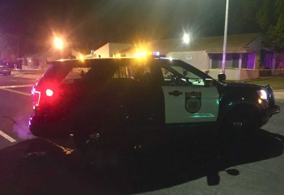 Teen killed, man injured in shooting in Sacramento's Oak Park