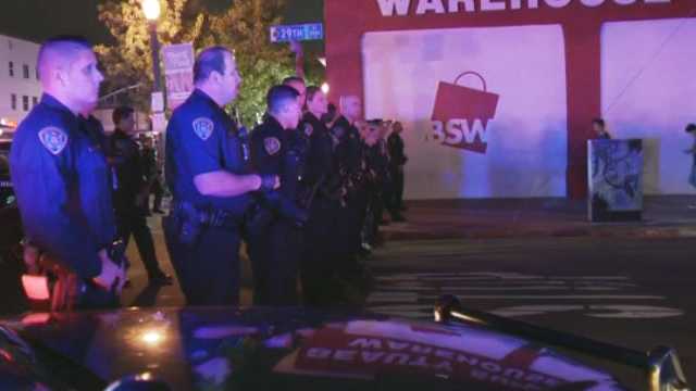 Rapper attacked at concert, 1 stabbed