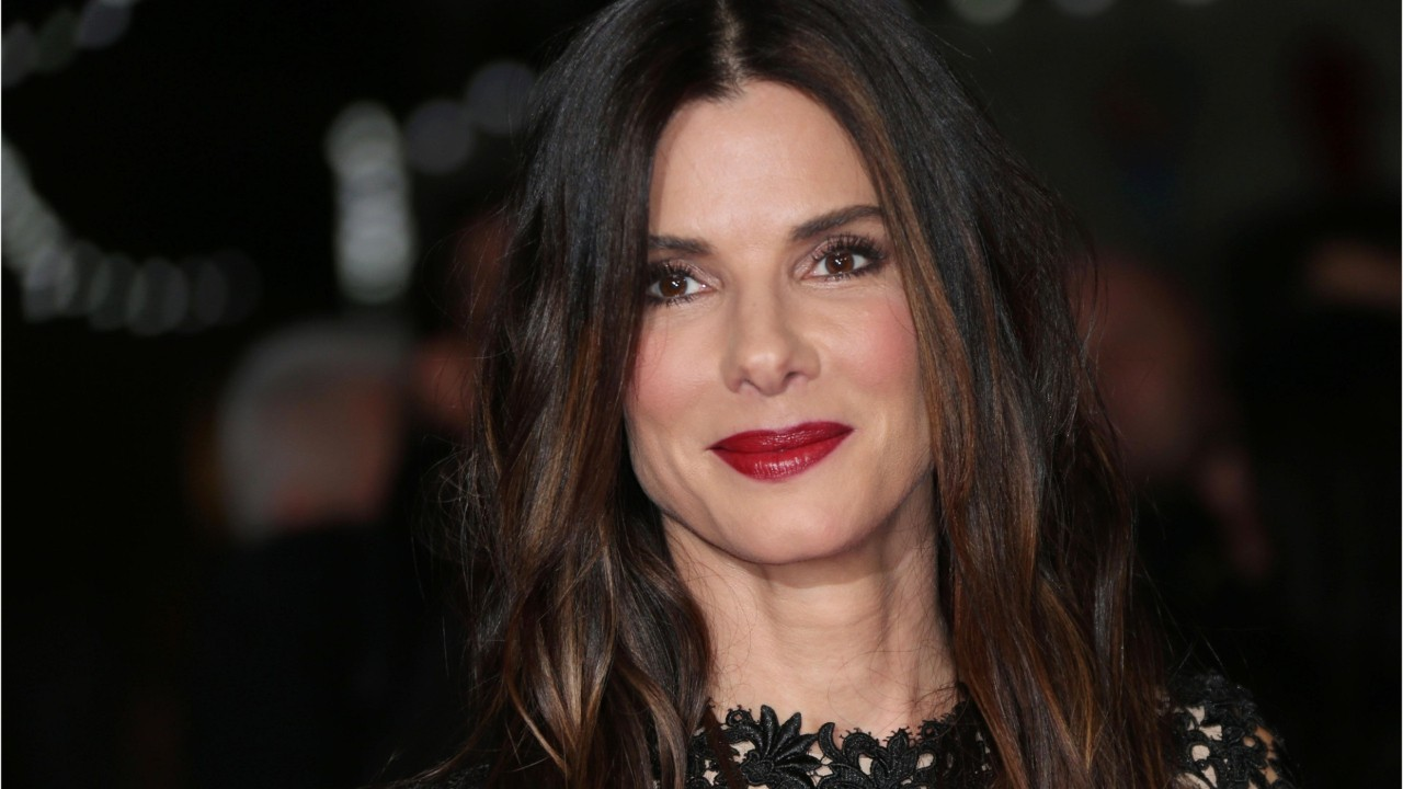 Sandra Bullock files restraining order against stalker