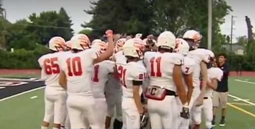 School for the deaf's football team succeeds in silence