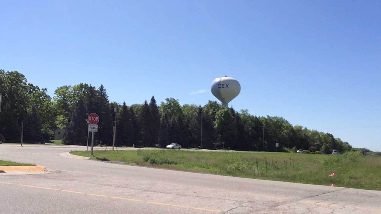 Water tower says 'sex' after partial paint job -- again