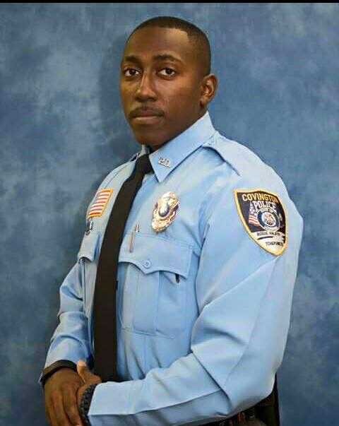 Police officer serving country overseas gets Thanksgiving surprise