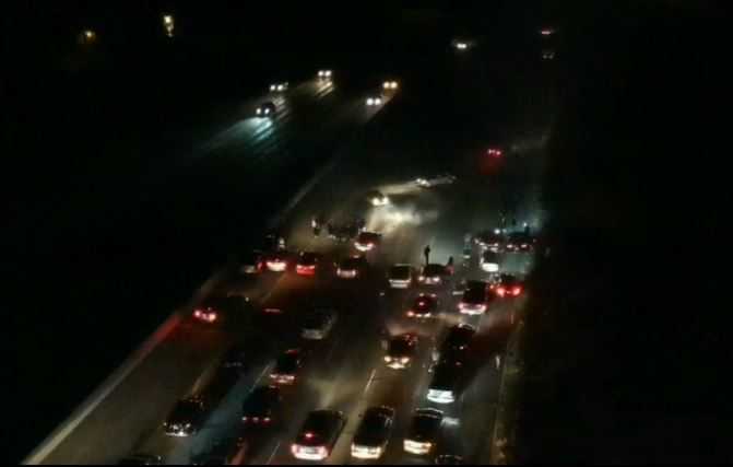 Hundreds of cars block Sacramento roads during sideshows