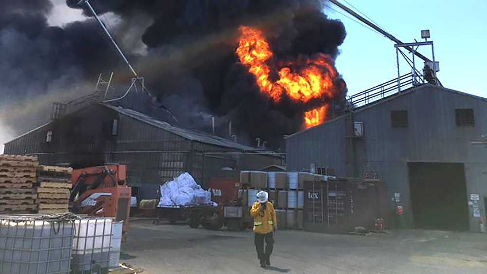 Crews battle large warehouse fire in French Camp