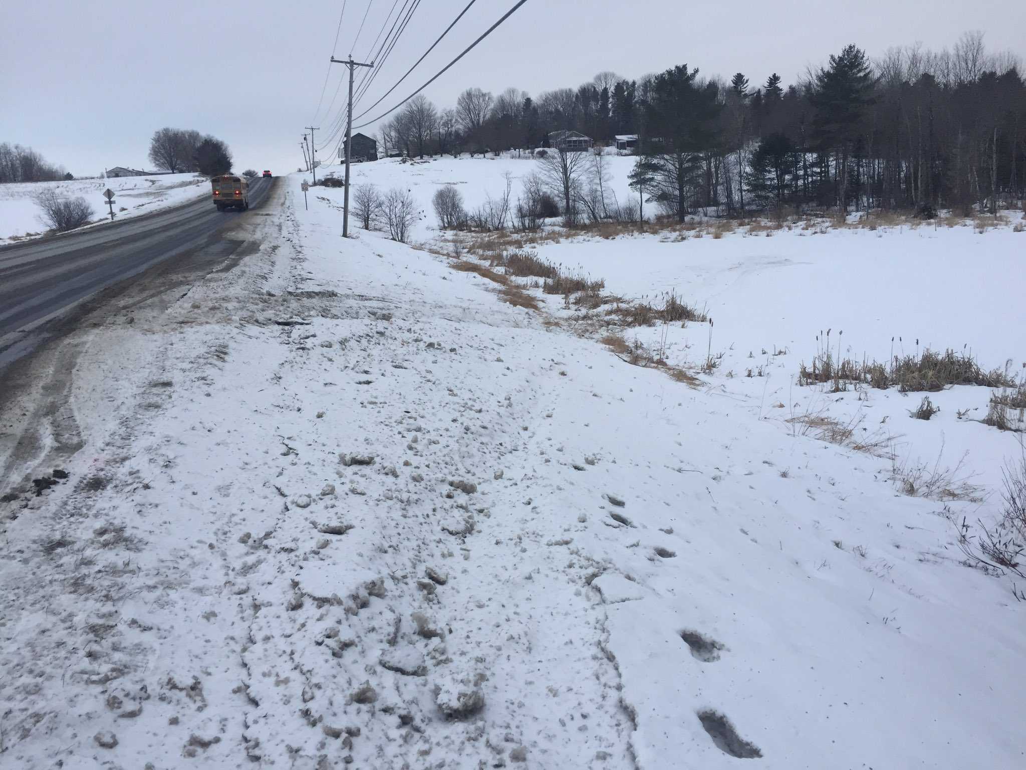 Pregnant woman killed in crash while headed to hospital to have baby