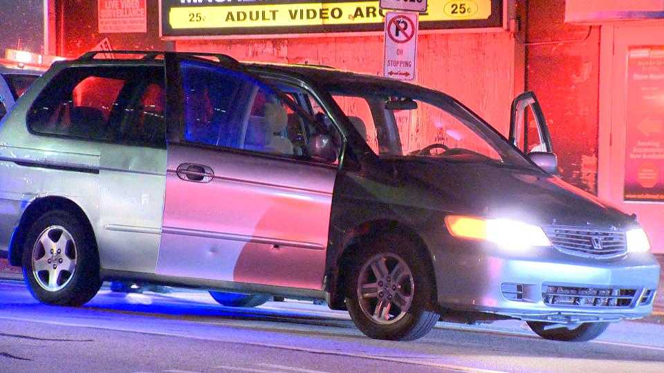 South Side shooting victim in critical condition after multiple gunshots on East Carson Street