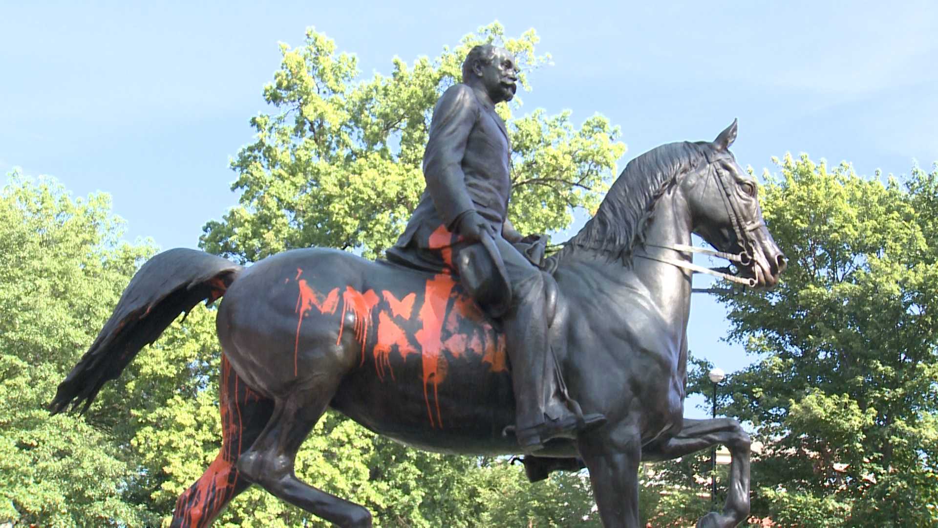 ​Confederate monument vandalized in Highlands neighborhood