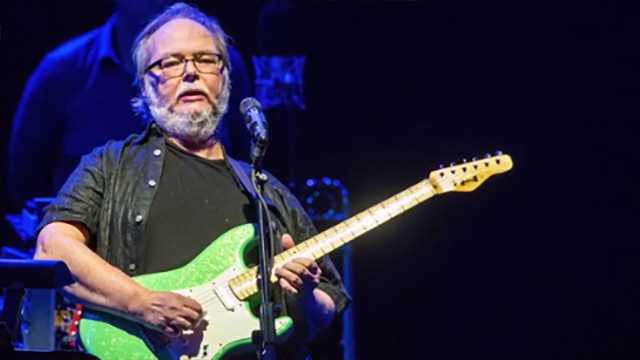 Steely Dan co-founder, guitarist, Walter Becker dies at 67