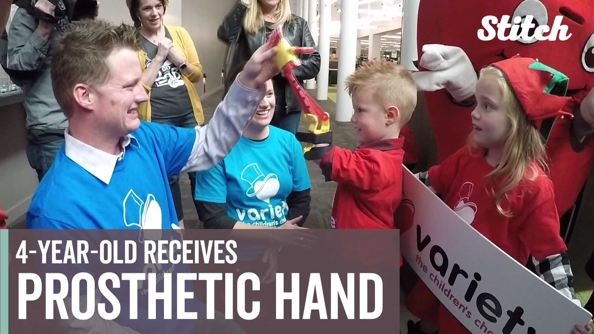 Student volunteers code, 3D print new prosthetic hand for 4-year-old