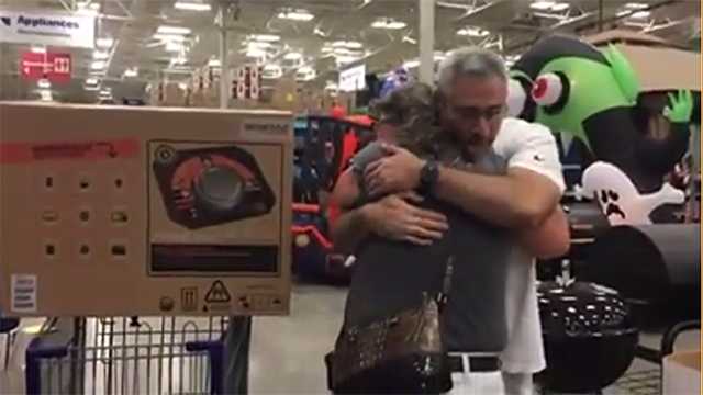 'He's an angel,' Stranger offers woman in need generator ahead of Hurricane Irma