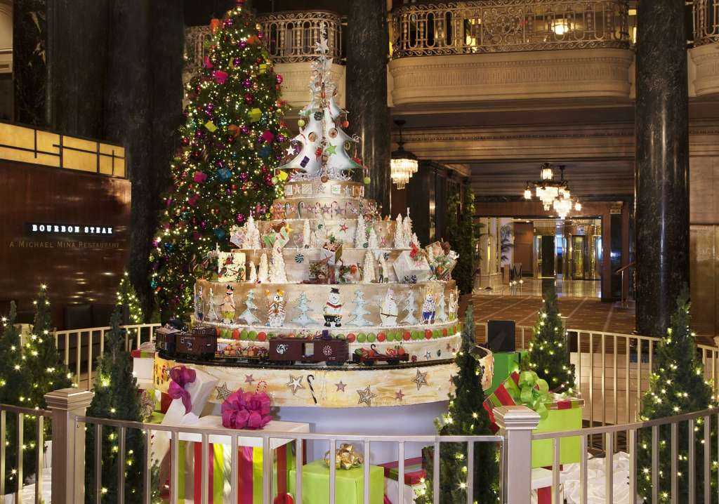These incredible sugar castles in San Francisco take 300 hours to create