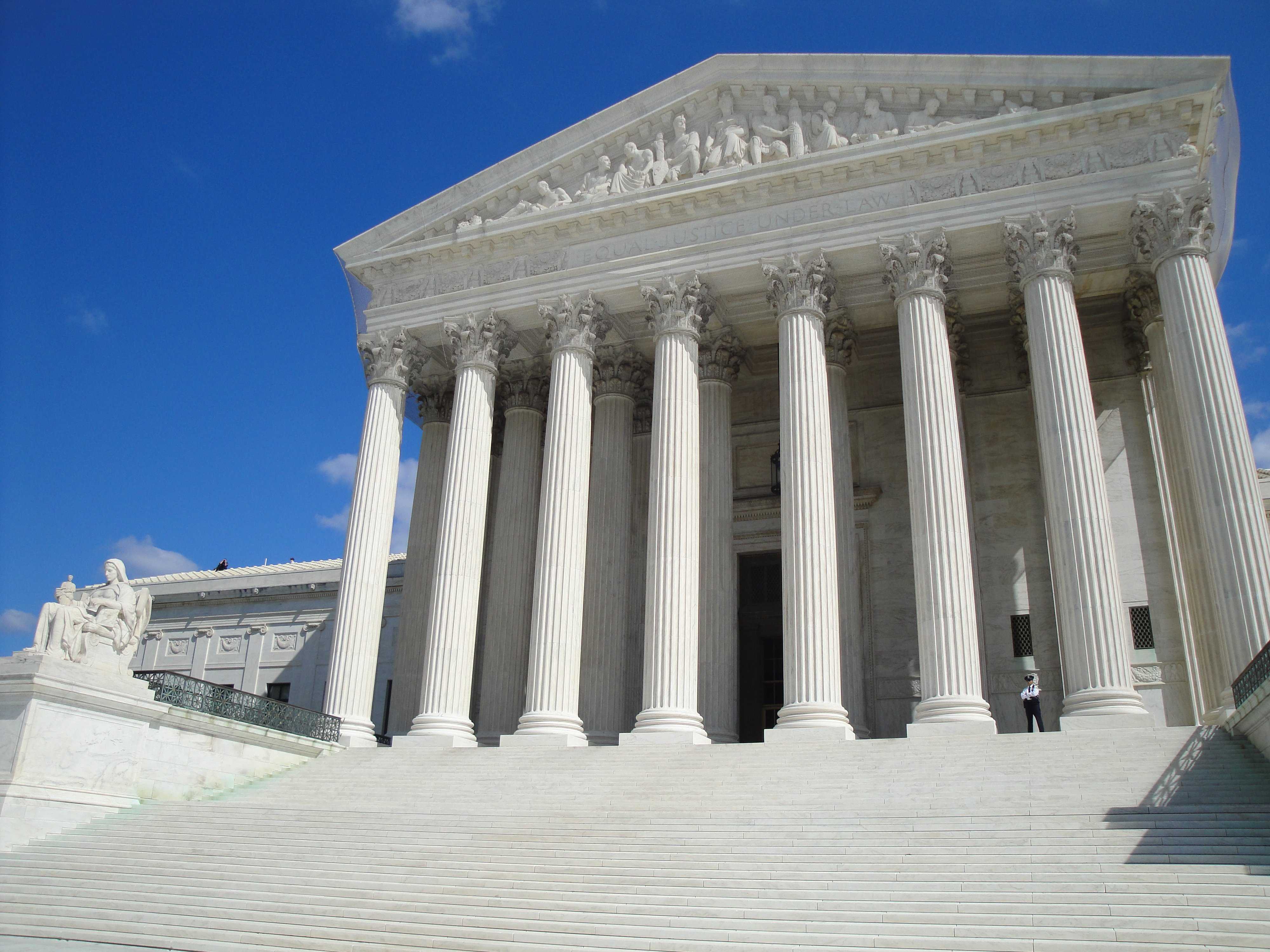United States judge in Hawaii leaves Trump's travel ban rules in place