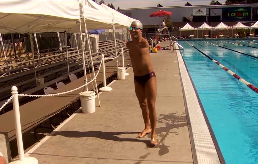 Swimmer born without arms prepares for championship