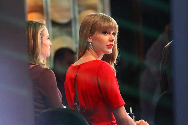 Taylor Swift sets records for Spotify streams, YouTube views