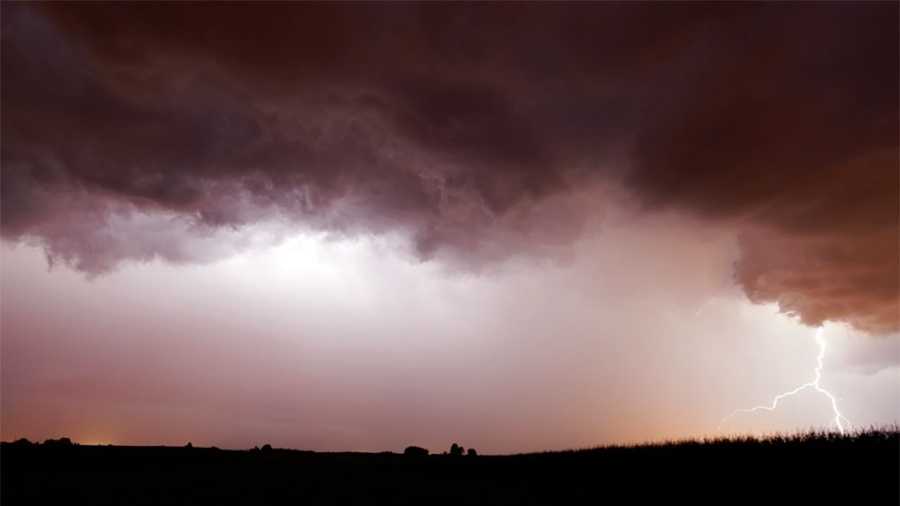 Weird thunderstorm effect is life-threatening, and it isn’t lightning