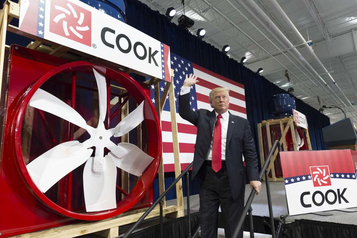 Car pulls out of woods as presidential motorcade passes