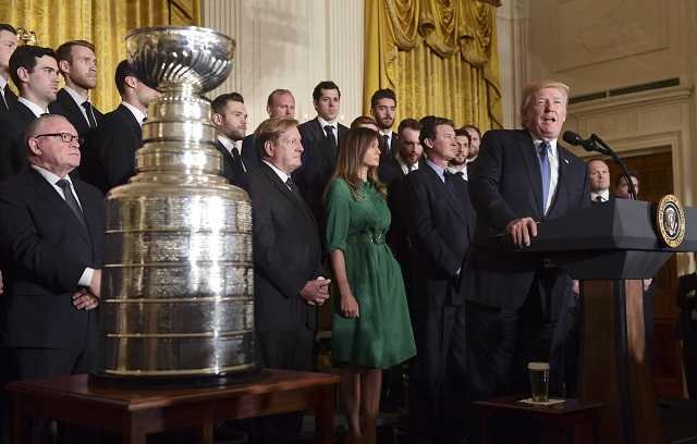 Pittsburgh Penguins meet with Trump at White House