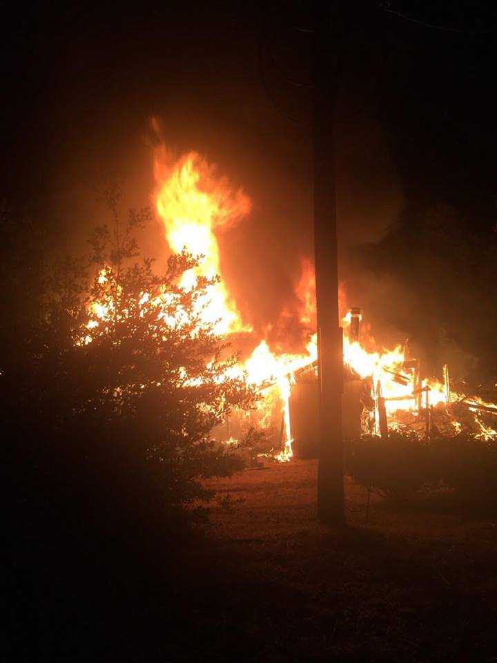 Fire destroys Tuolumne County home