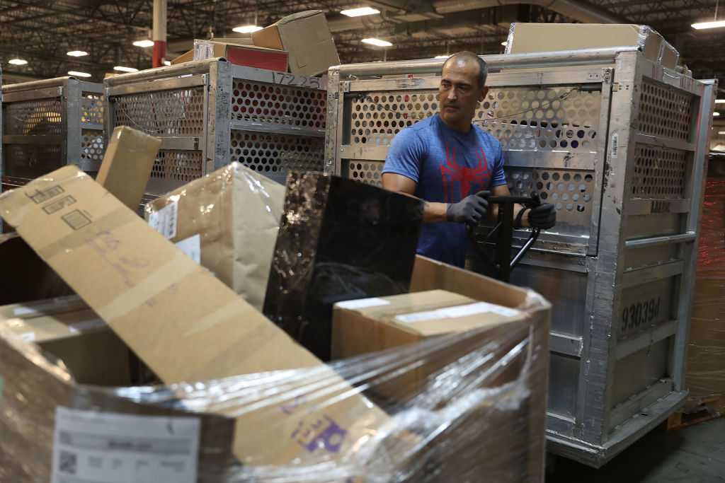 Deadlines are approaching for holiday shipping