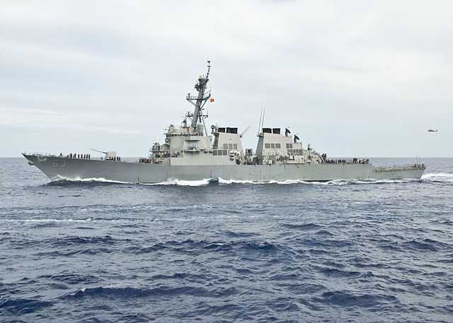 US destroyer sails close to disputed island in the South China Sea