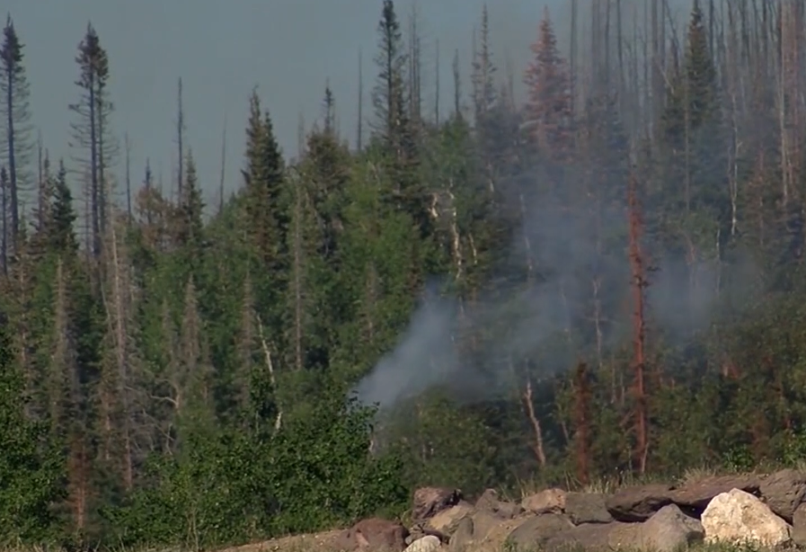 Utah governor: Weed torch set fire near ski town; 700 people evacuated