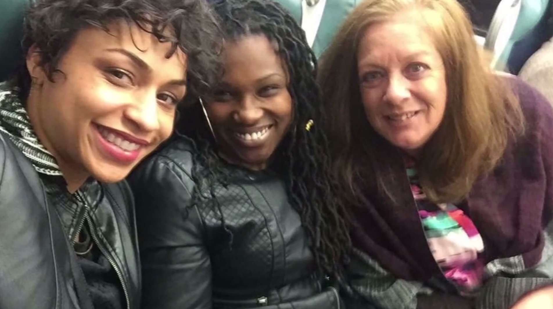 Man accused of killing mother, sister, 3rd woman with hammer