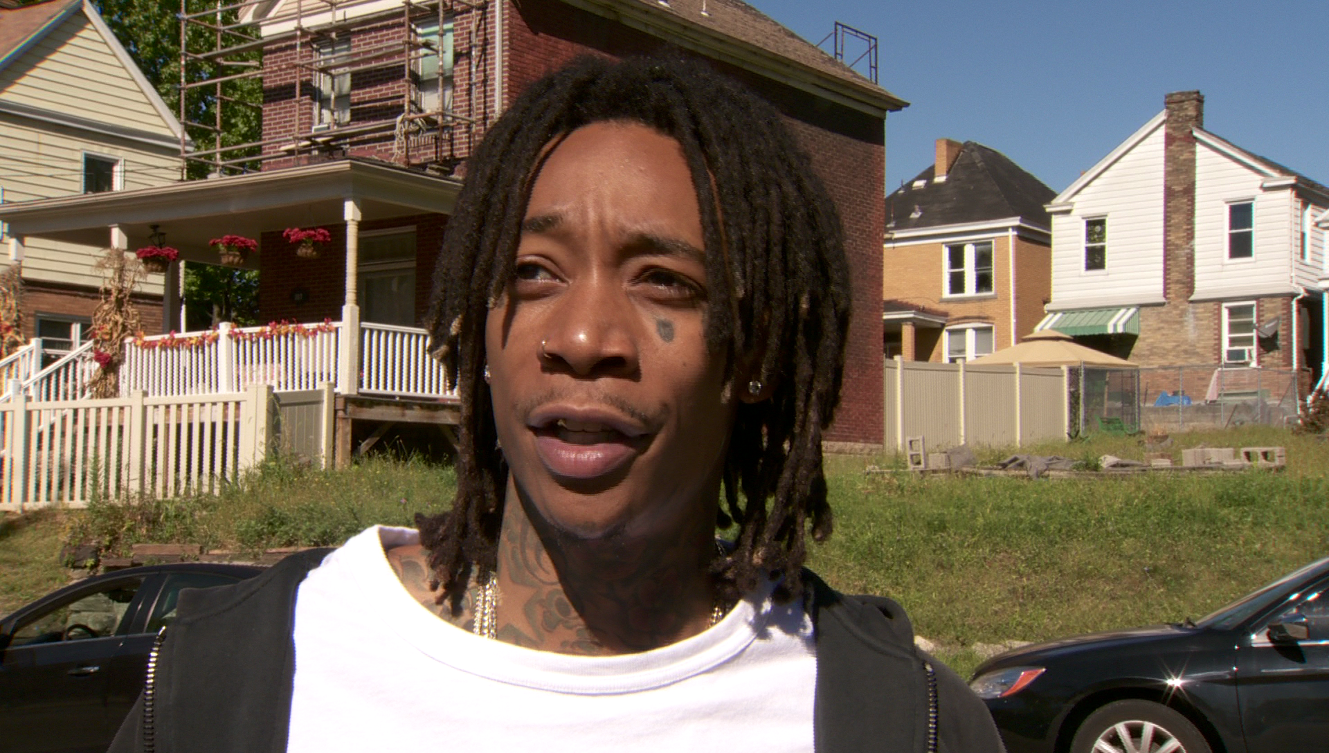 Wiz Khalifa responds to his fake marijuana puff on the Pirates mound