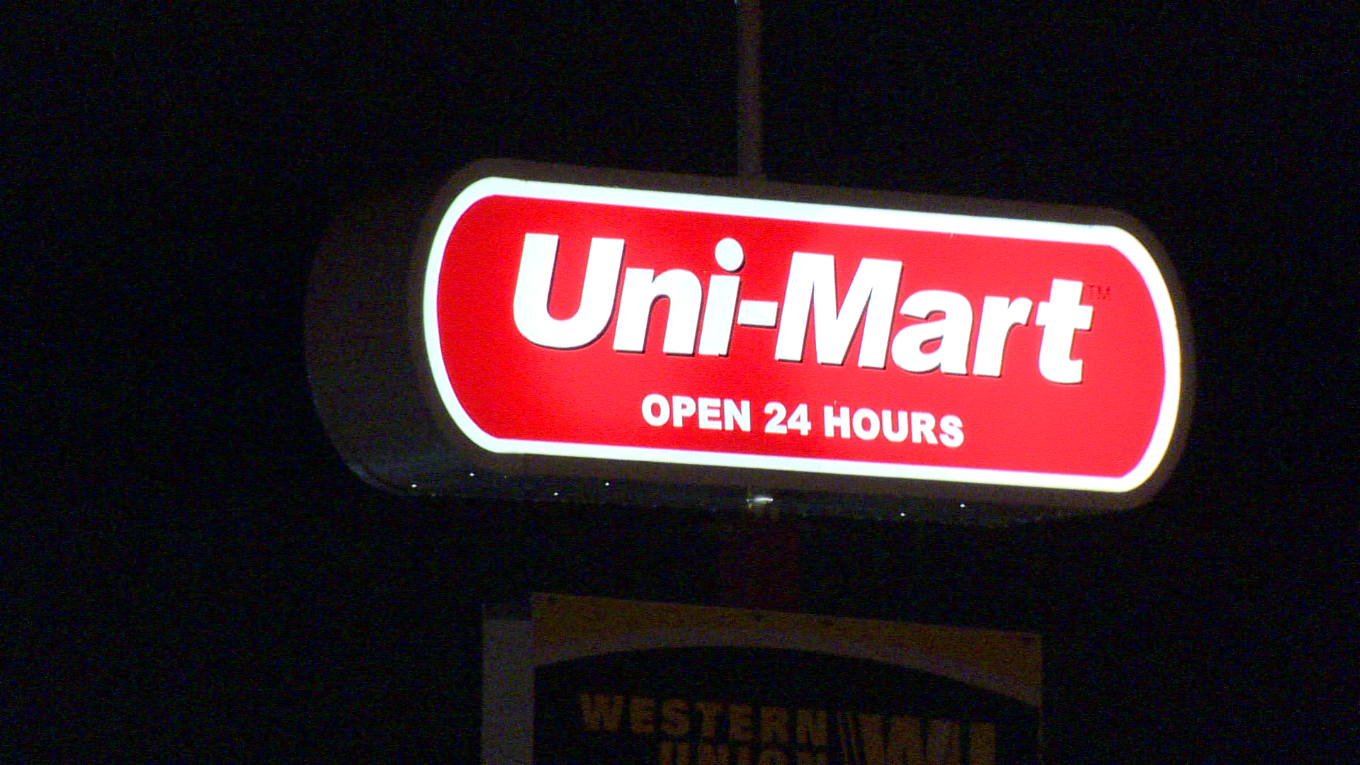 Police investigate two robberies in West Mifflin